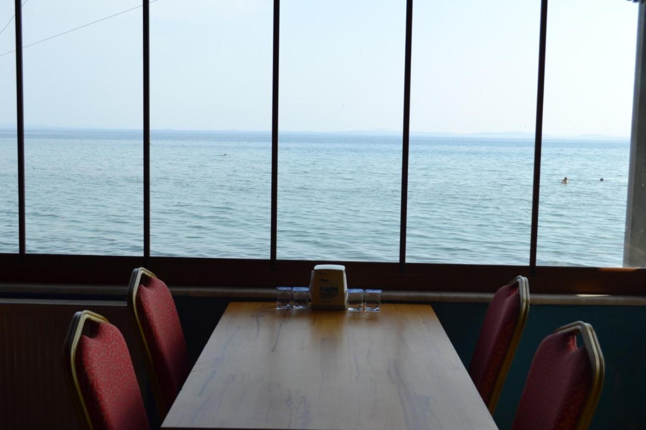 Kervan Tatil Koeyue Edremit  Exteriör bild