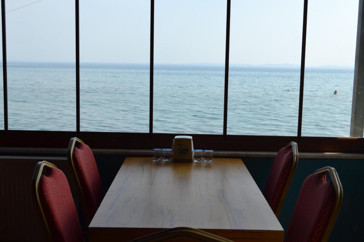 Kervan Tatil Koeyue Edremit  Exteriör bild