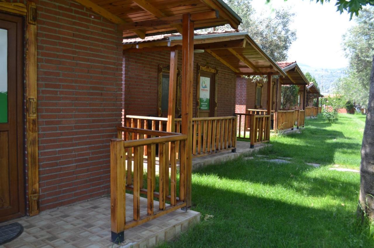 Kervan Tatil Koeyue Edremit  Exteriör bild