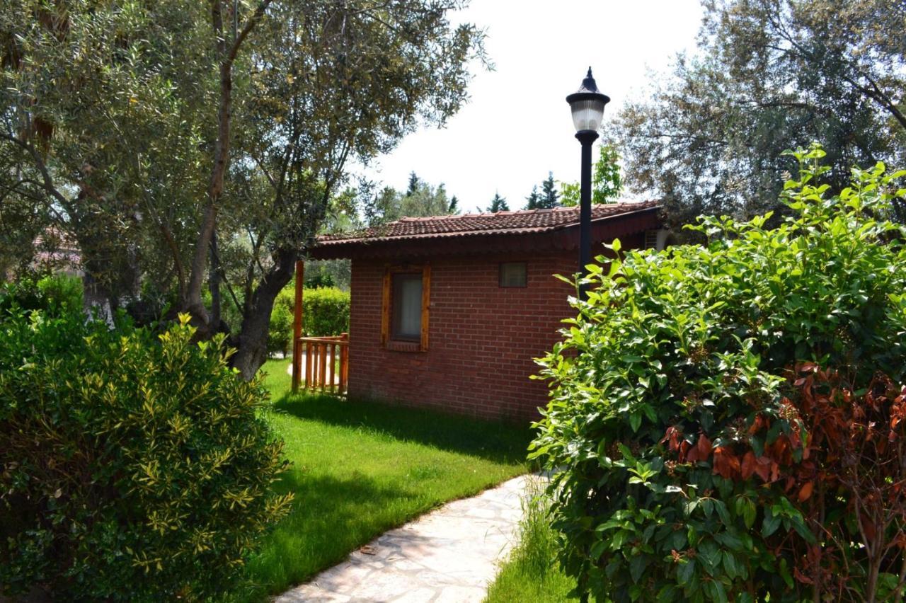 Kervan Tatil Koeyue Edremit  Exteriör bild